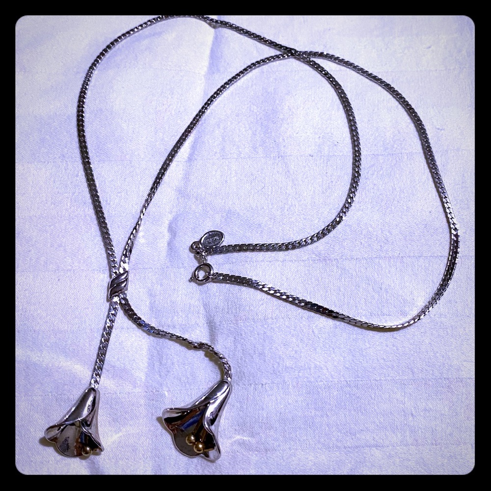 VINTAGE AVON SILVER NECKLACE